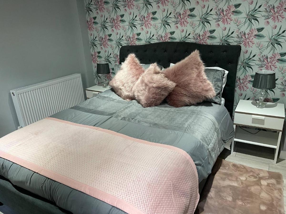 Apartmán Entire 2 Bed Flat With Garden, Located Near Beach Hove Exteriér fotografie