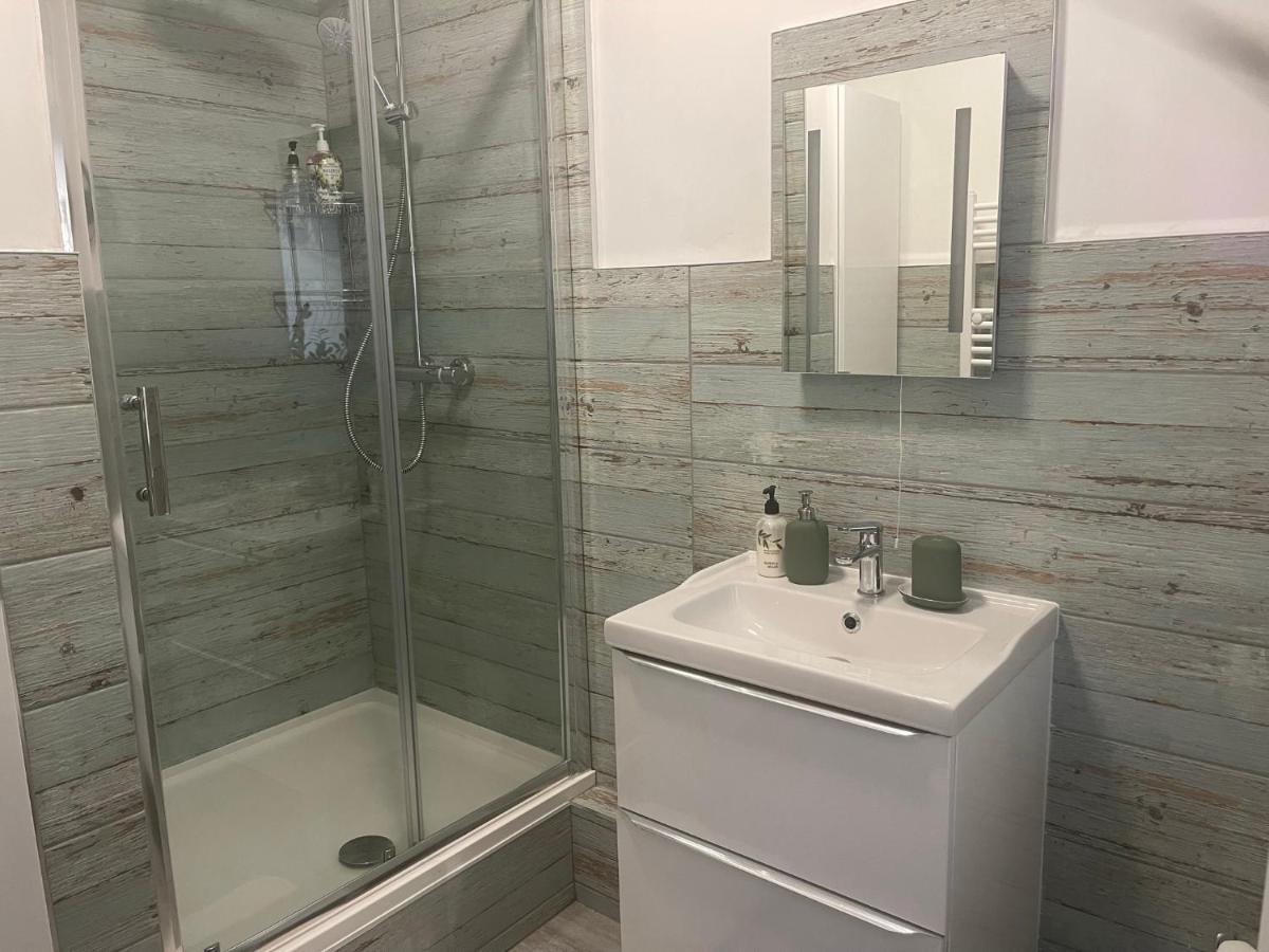 Apartmán Entire 2 Bed Flat With Garden, Located Near Beach Hove Exteriér fotografie